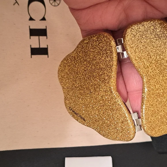 Coach Beige and Red Wristlet with compact mirror and dust bag - Picture 5 of 6